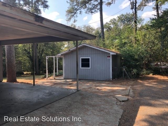 Building Photo - 4 br, 2 bath House - 1807 Camellia Lane