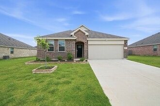 Building Photo - 1312 Pistachio Dr