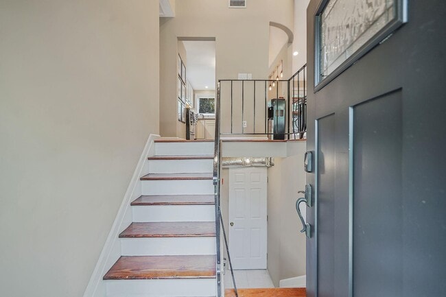 Foto del edificio - 2387 Chestnut Ave