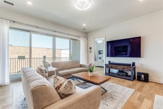 Building Photo - 15875 Spectrum Dr