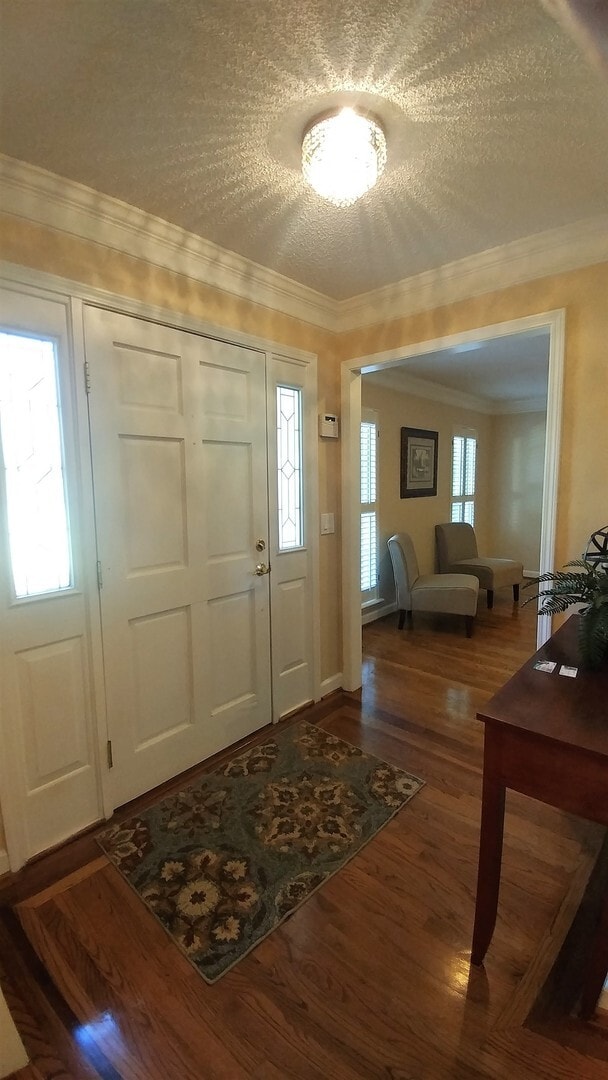 Photo - Large Executive Beauclerc Pool Home