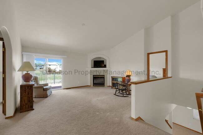 Building Photo - 4960 Dry Stone Dr