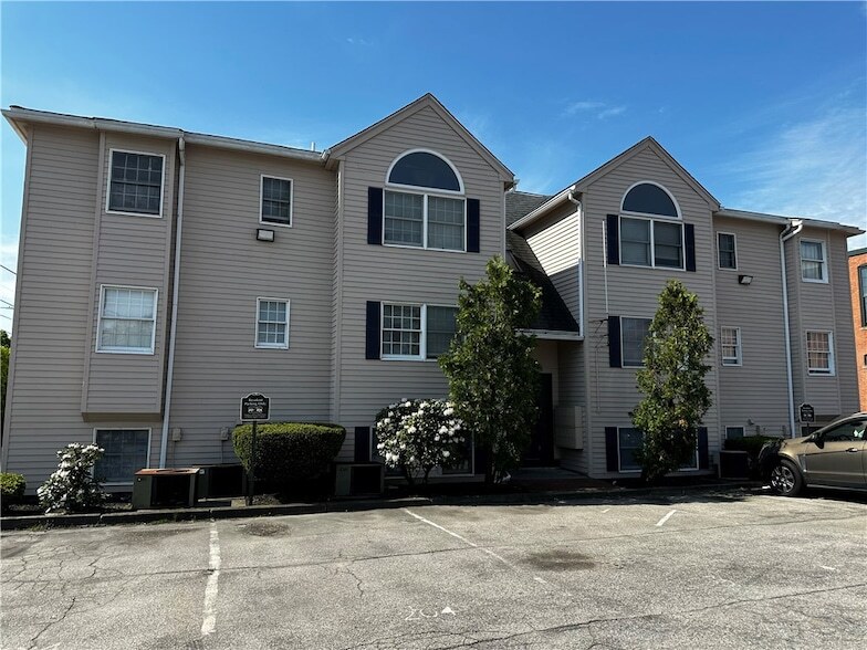 95 Park Place Unit 202 - House Rental in Pawtucket, RI | Apartments.com