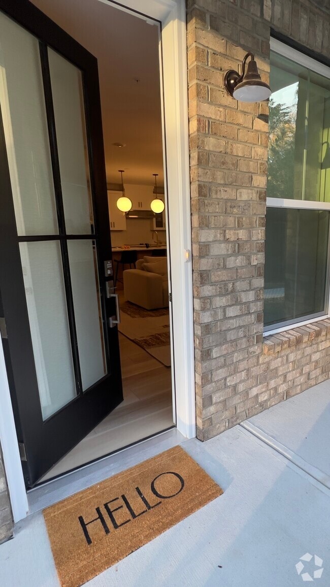 Building Photo - 11548 Helmond Way