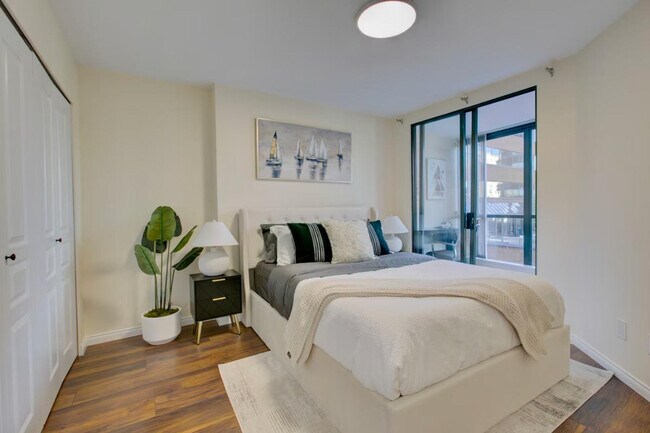 Photo du bâtiment - 1125 Howe St