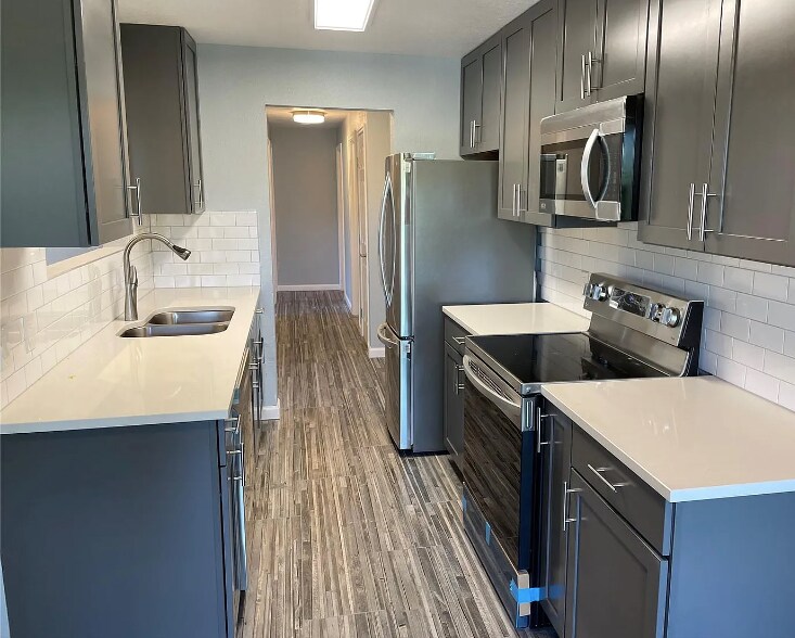 Foto principal - 17391 E Mansfield Ave