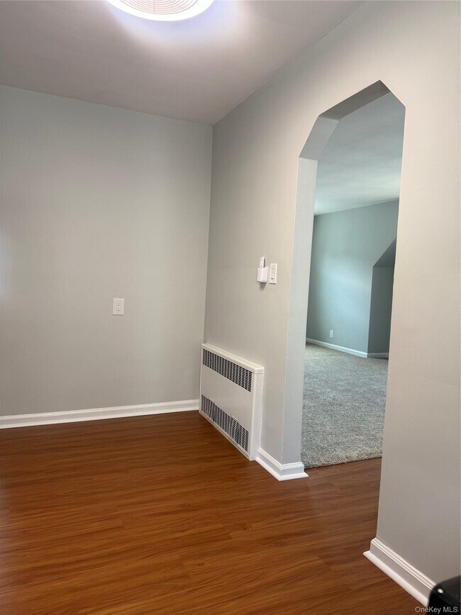Foto del edificio - 189 Nassau Blvd