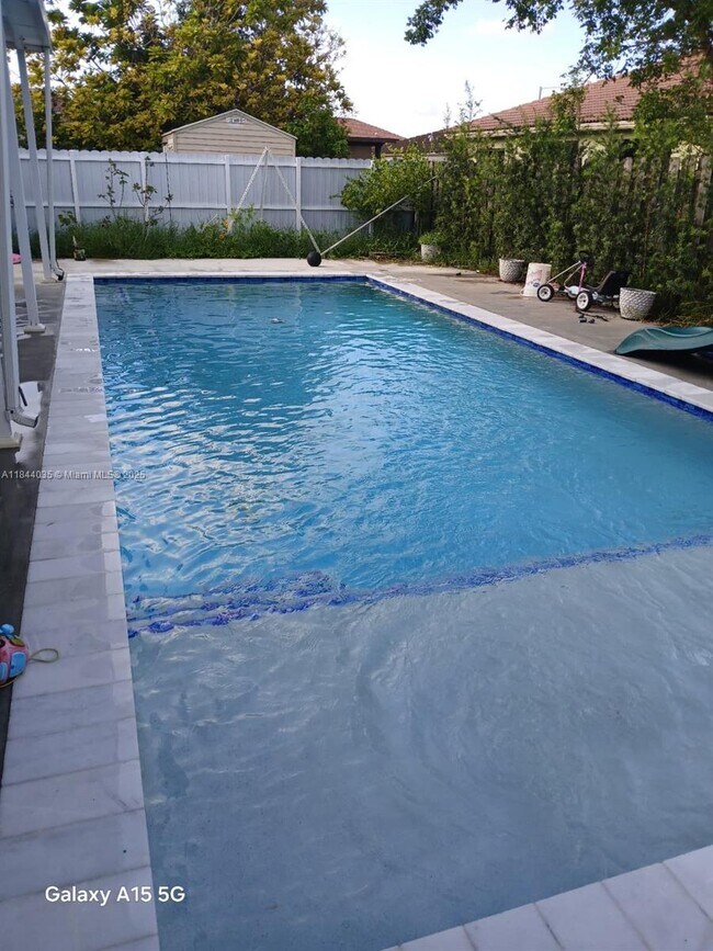 Foto del edificio - 22525 SW 111th Ave