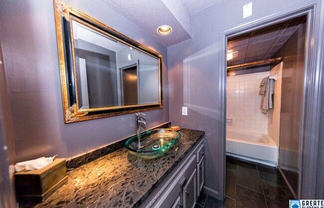 guest bath - 1200 Beacon Pky E