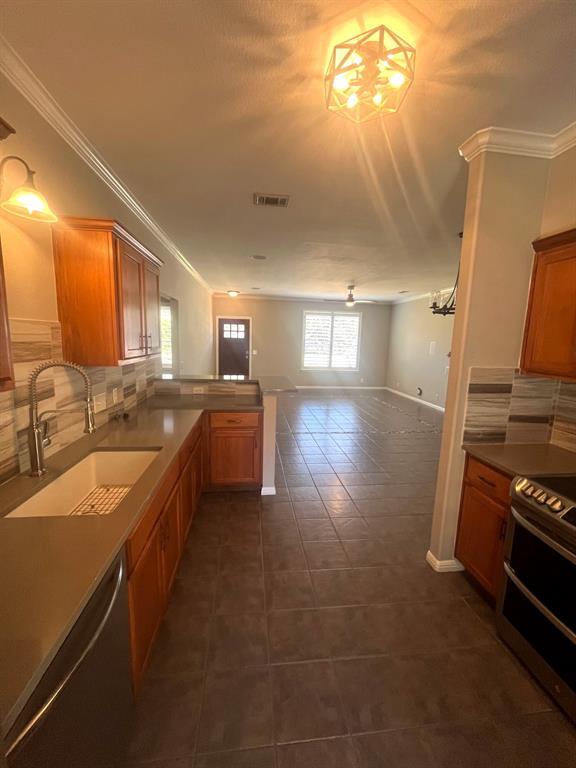 Foto del edificio - 2203 Yellow Bird Trail