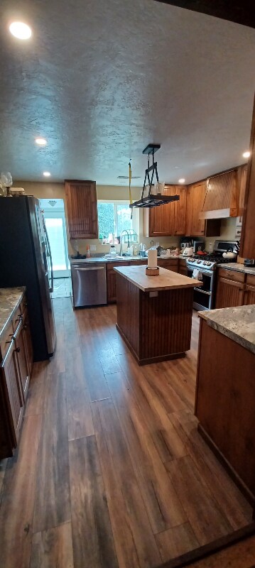 Building Photo - 256 S 1600 W St