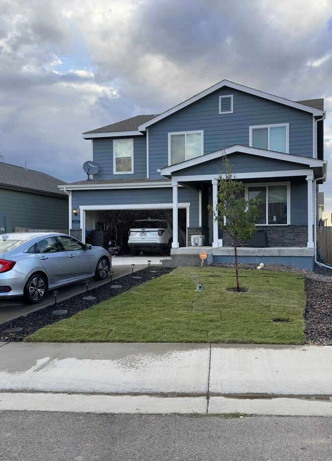 Building Photo - 47339 Lilac Ave