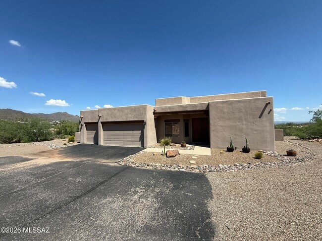 Foto del edificio - 4440 W Mountain Side Dr