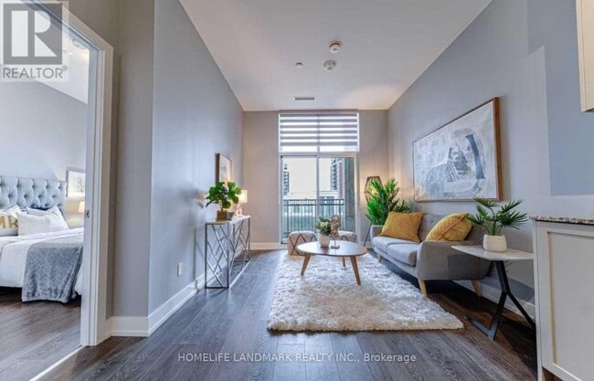 Photo du bâtiment - 278 Buchanan Dr