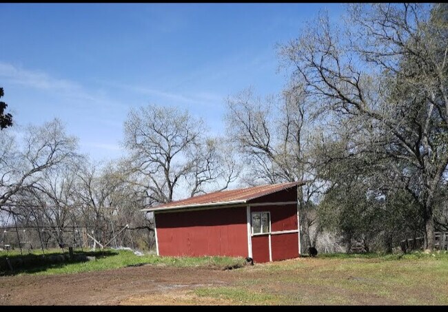 Building Photo - 1401 Hamblen Way