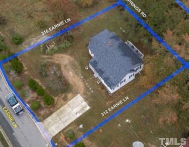 Building Photo - 312 Earnie Ln