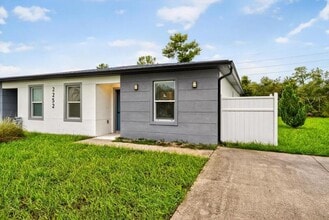 Building Photo - 2252 Fernwood St