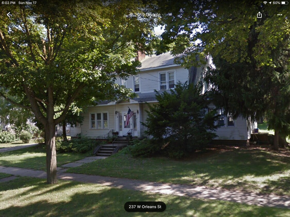 231 W Orleans St, Otsego, MI 49078 Townhome Rentals in Otsego MI