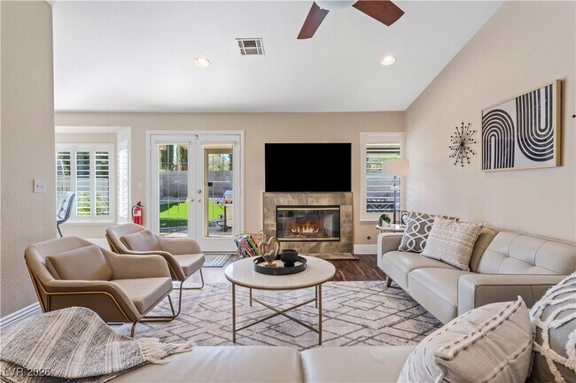 Foto del edificio - 905 Buffwood Ave