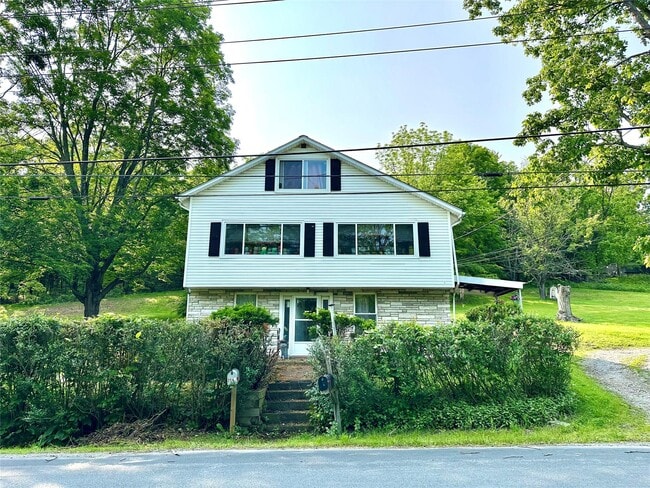 Building Photo - 264 Reservoir Rd