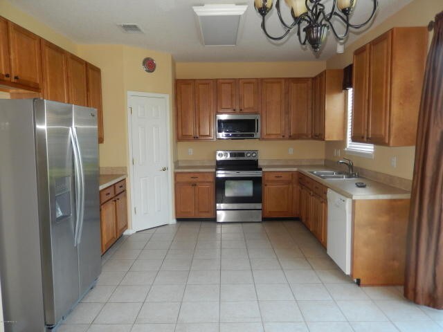 Foto del edificio - 1482 Poplar Ridge Rd