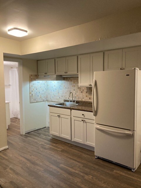 Building Photo - 165 Schneiderman Ln