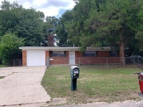 Building Photo - 6056 Judy Dr