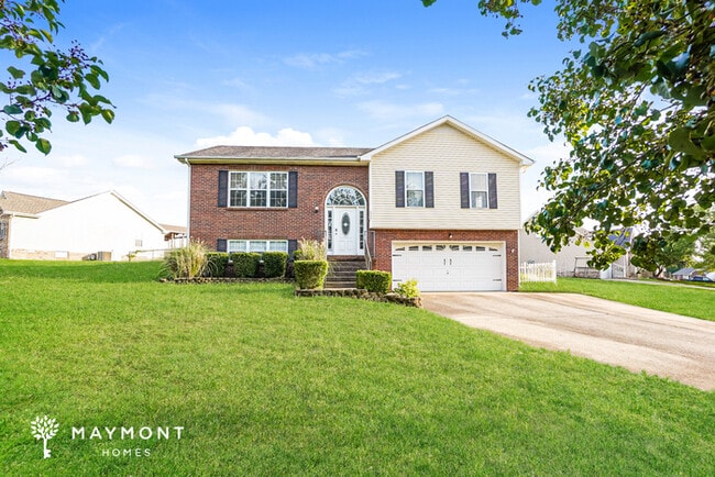 Building Photo - 829 Buckhorn Dr