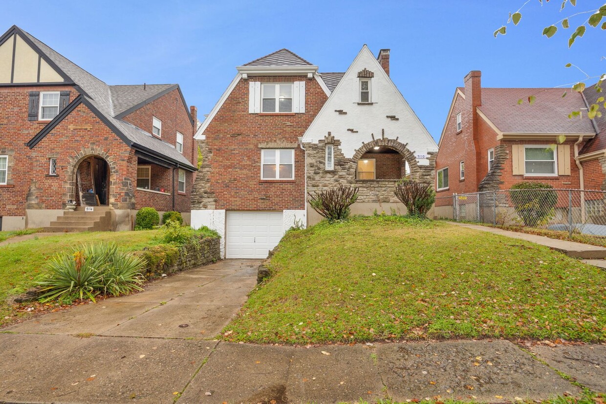 Bond Hill- Charming 3 bedroom 1 Bath - Bond Hill- Charming 3 bedroom 1 Bath