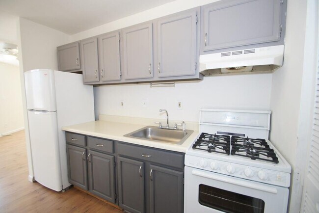 Foto del edificio - 2435 Grays Ferry Ave