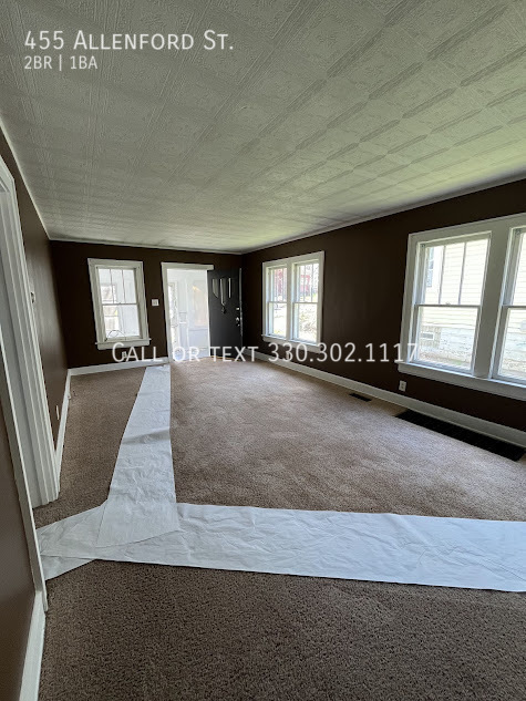 Building Photo - 2 Bedroom 1 Bathroom Home for Rent