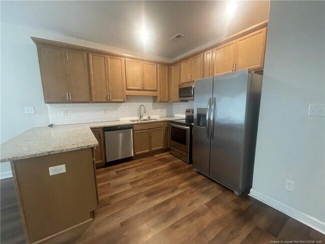 Foto del edificio - 703 Georgetown Cir