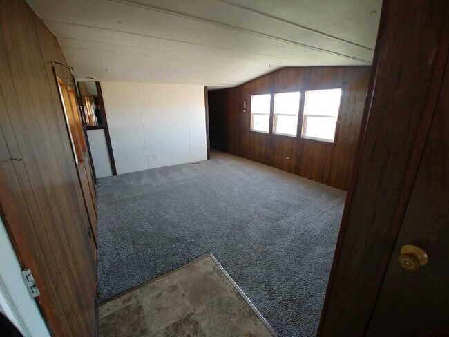 Foto del edificio - 7174 N Montana Ave