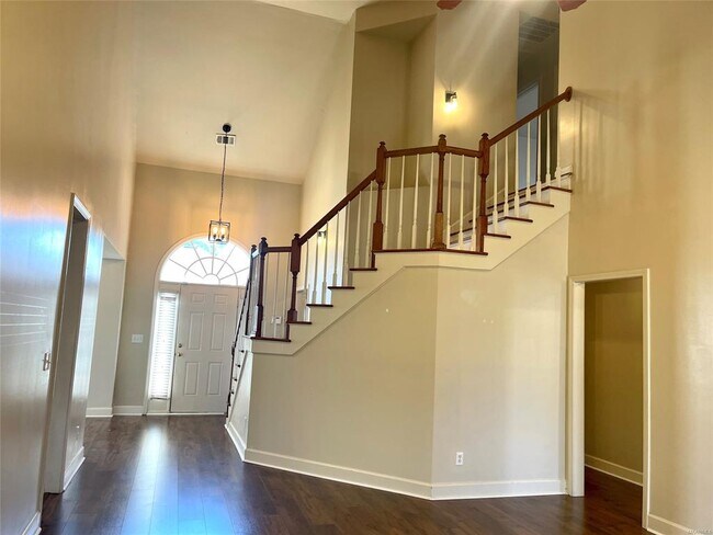 Foto del edificio - 8519 Berrington Ct