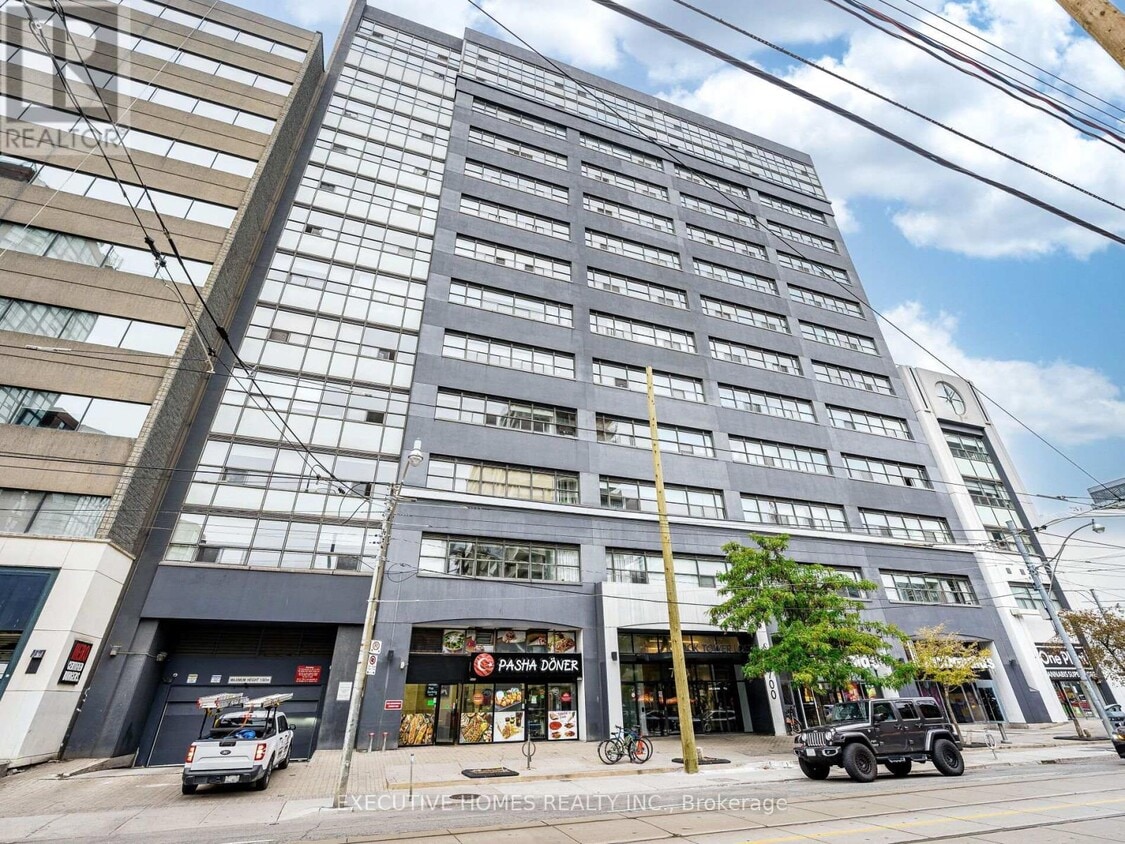 Photo principale - 700 King St W