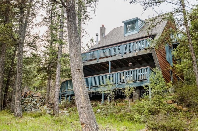 Building Photo - 105 Bass Lake Dr