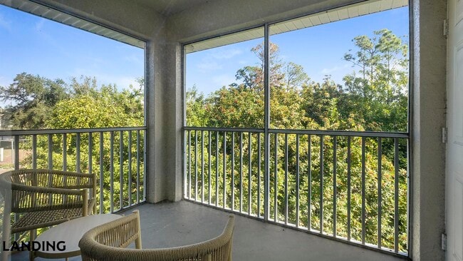 Foto del edificio - 3695 Island Club Dr