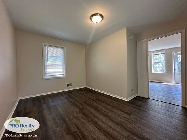 Building Photo - 761-763 Blair Ave