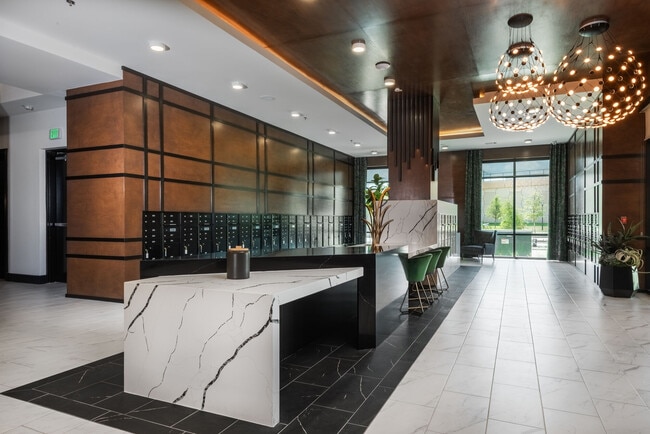 Building Photo - Belt & Main