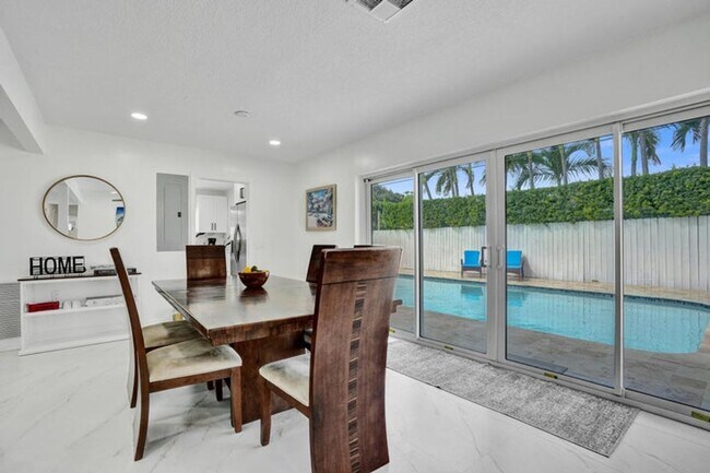 Foto del edificio - 1633 SE 5th Ct