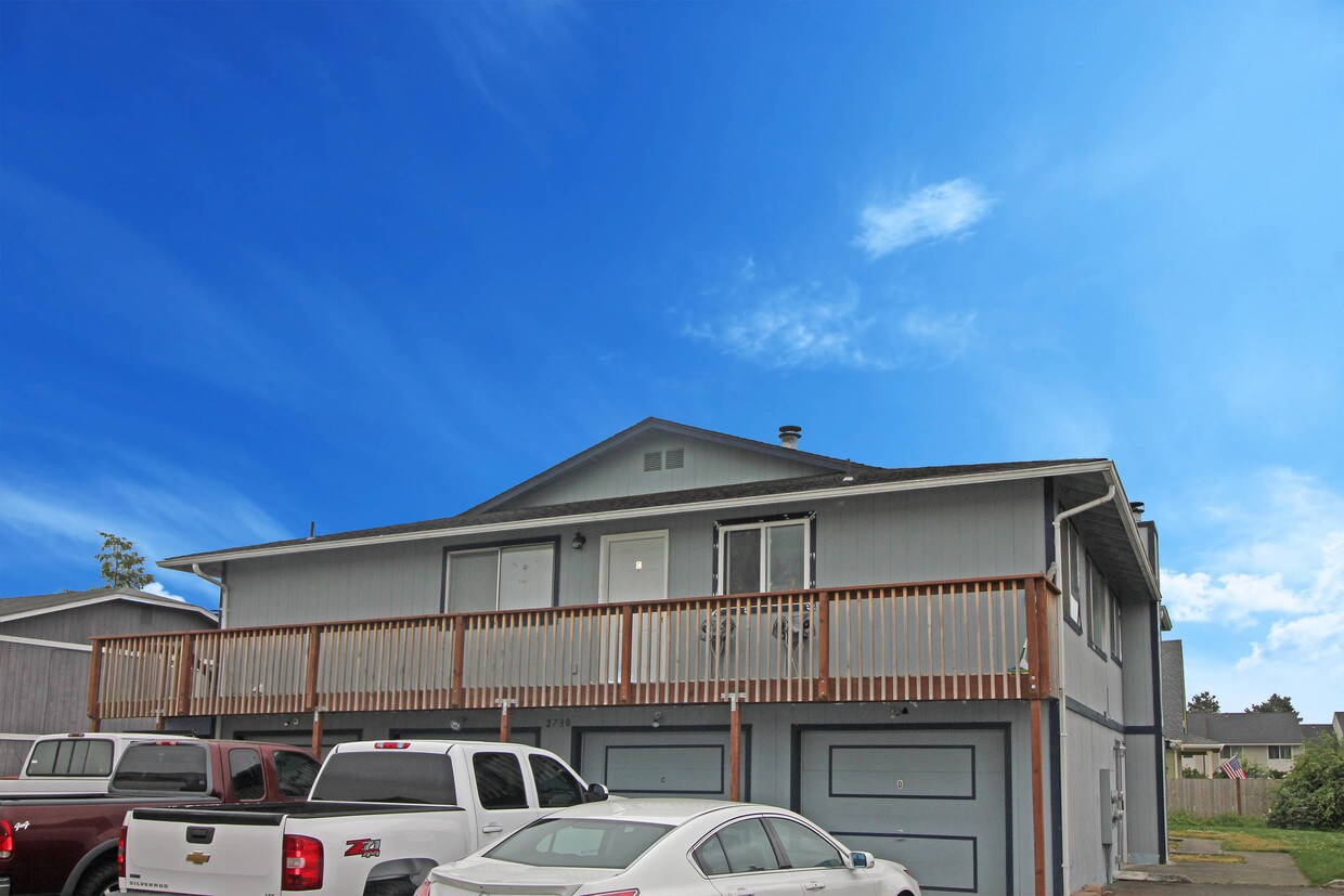 2730 Laukala Pl, Enumclaw, WA 98022 Apartments in Enumclaw, WA