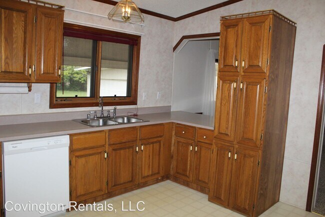 Foto del edificio - 3 br, 2 bath House - 2591 Connell St