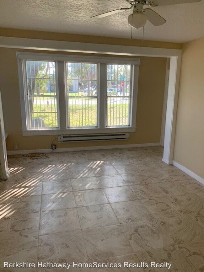 Foto del edificio - 2 br, 1 bath House - 823 Florida Ave