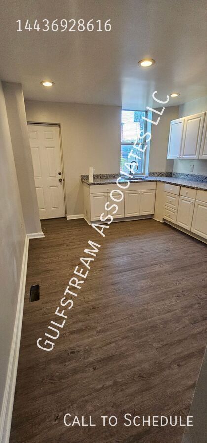 Foto del edificio - 2139 E Chase St