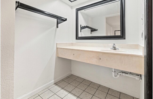 Foto del edificio - 1024 Bridge City Ave