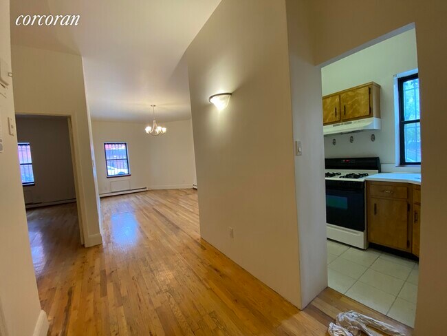 Foto del edificio - 258 Wyckoff St