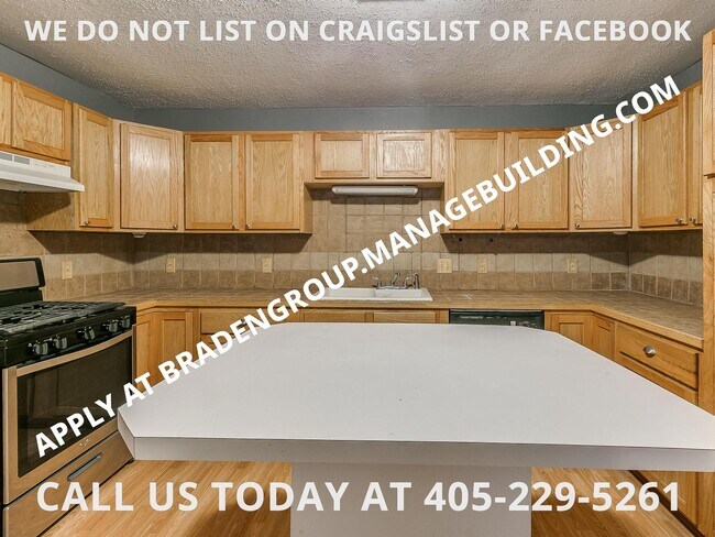Building Photo - 1210 Stubbeman Ave