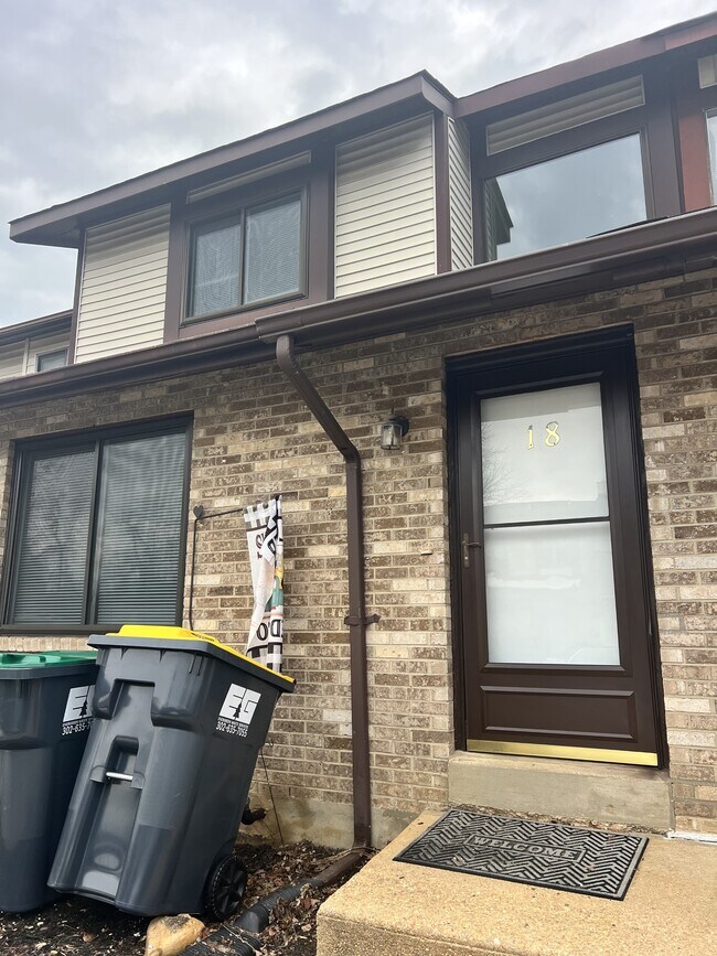 Foto del edificio - 18 Cedar Creek Ct