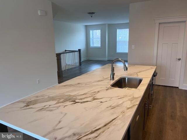 Foto del edificio - 358 Evermore Ln