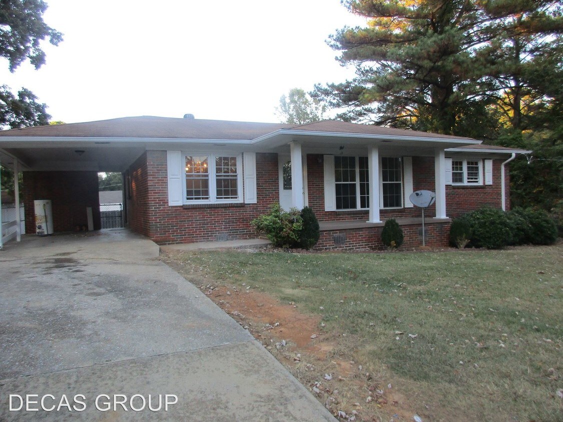 3704 Midway Rd, Adamsville, AL 35005 House Rental in Adamsville, AL